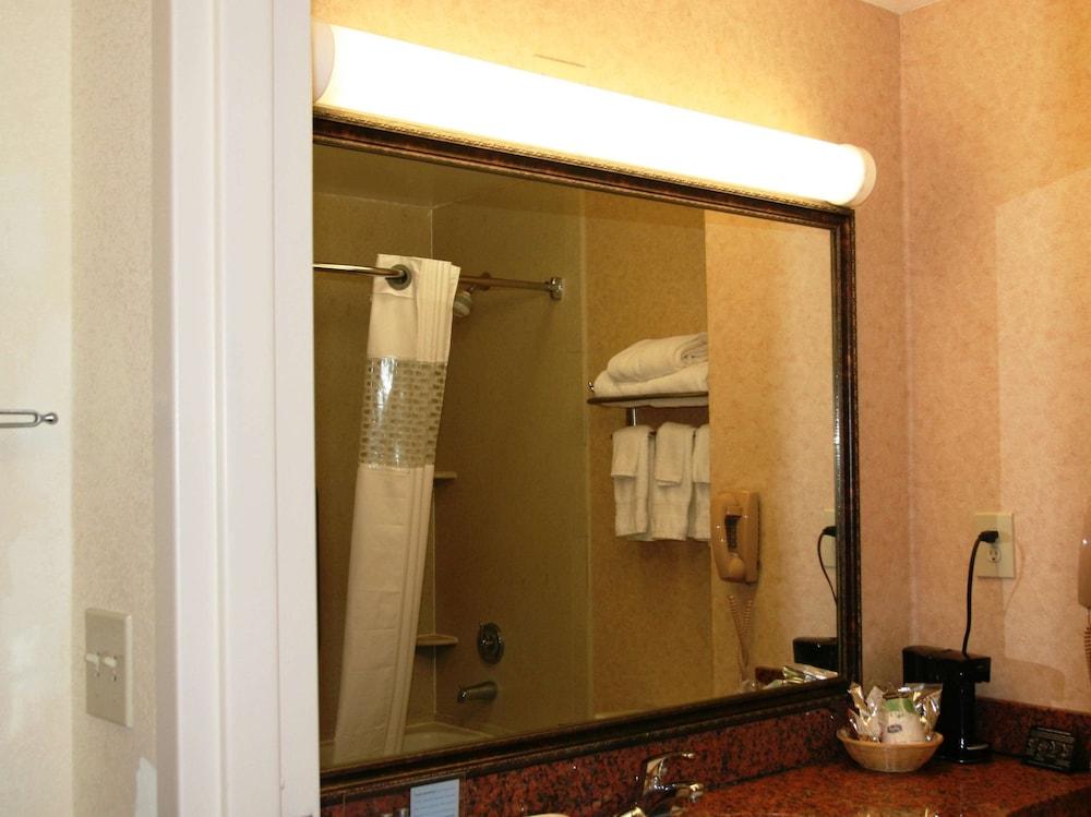 Hampton Inn Canton Zewnętrze zdjęcie