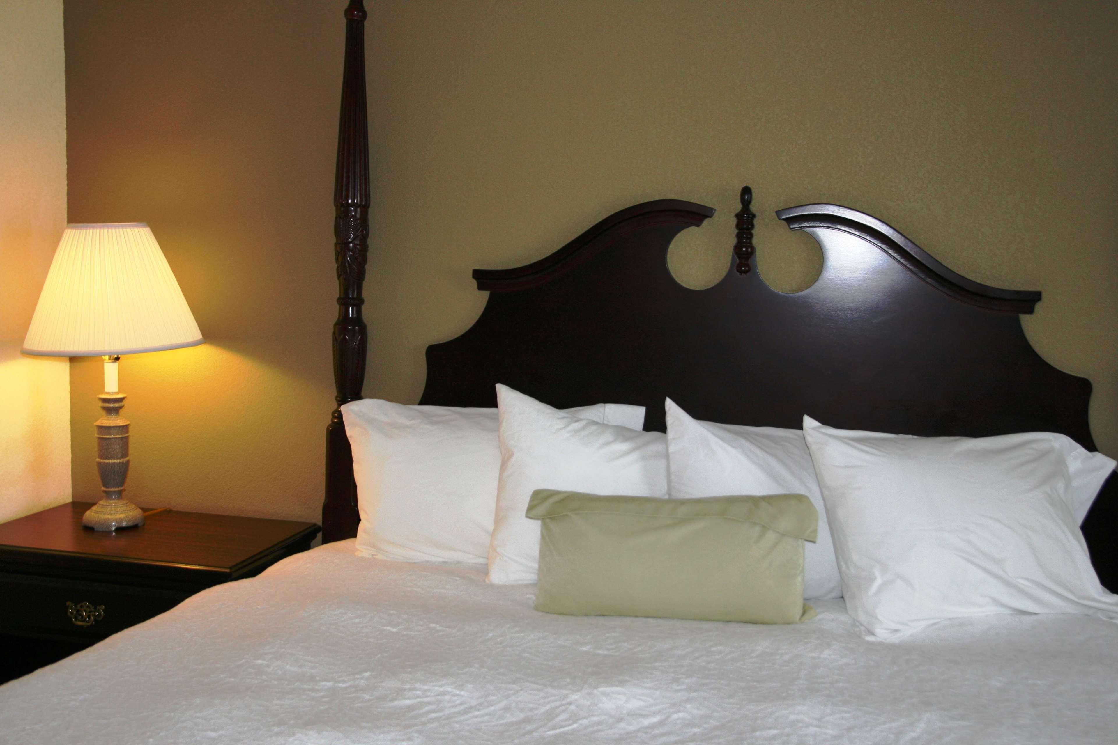 Hampton Inn Canton Pokój zdjęcie