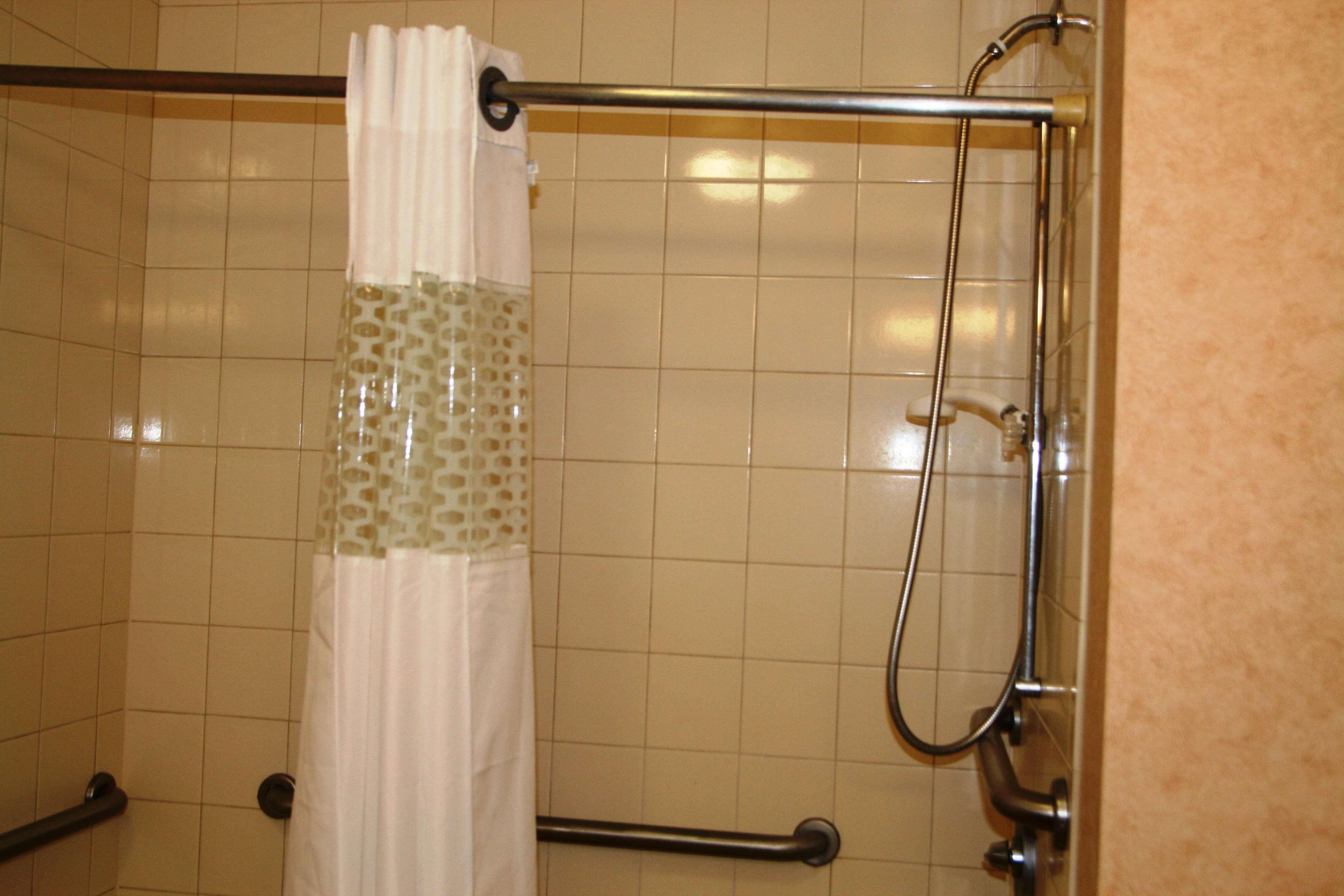 Hampton Inn Canton Pokój zdjęcie