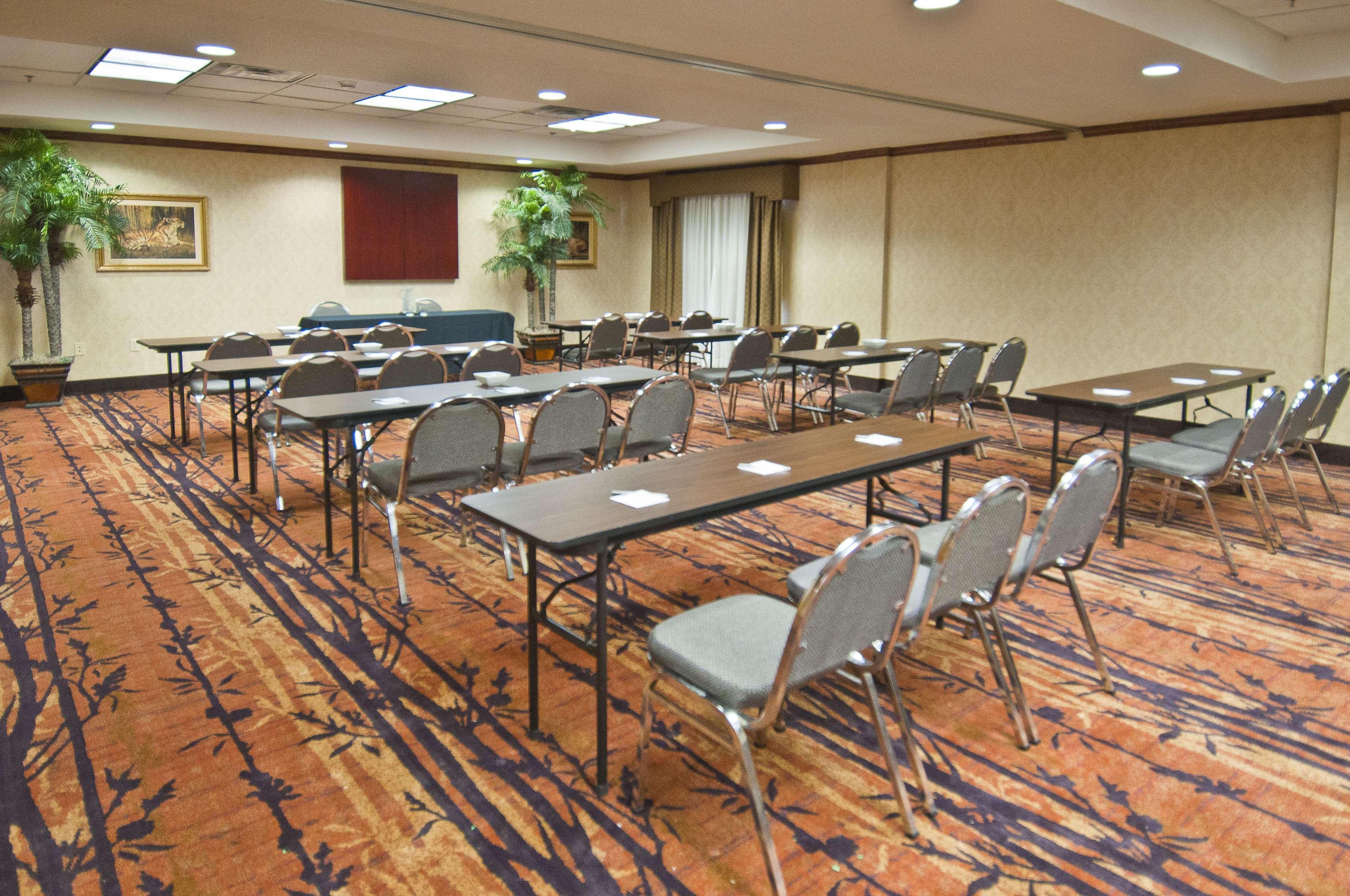 Hampton Inn Canton Zewnętrze zdjęcie