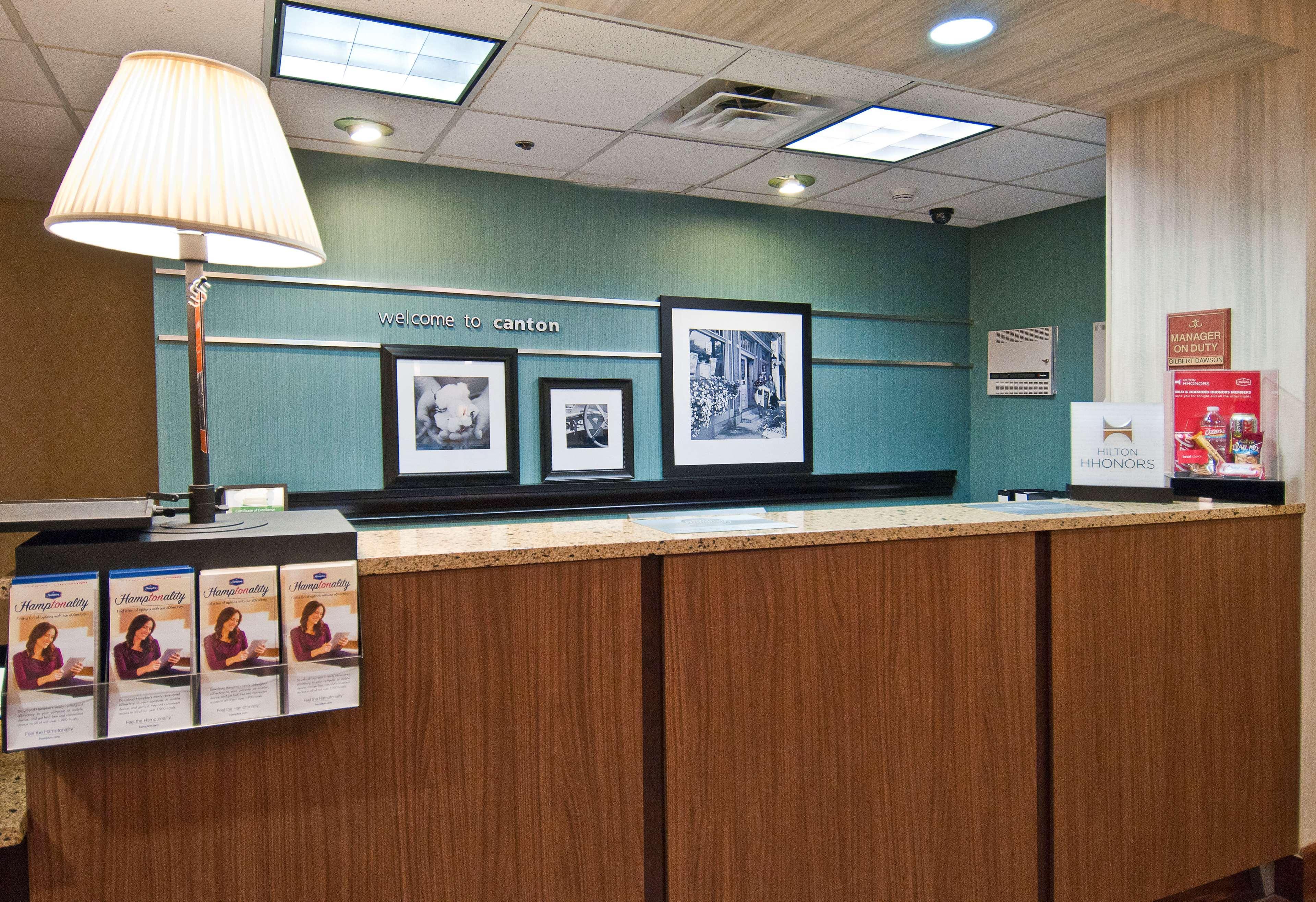 Hampton Inn Canton Zewnętrze zdjęcie