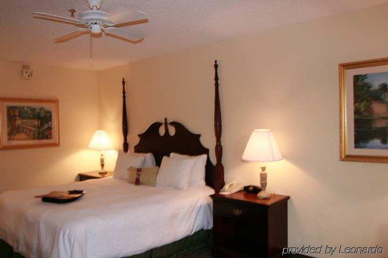 Hampton Inn Canton Pokój zdjęcie